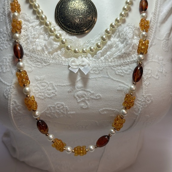 Vintage Boho Layered Necklace Set - Picture 4 of 9